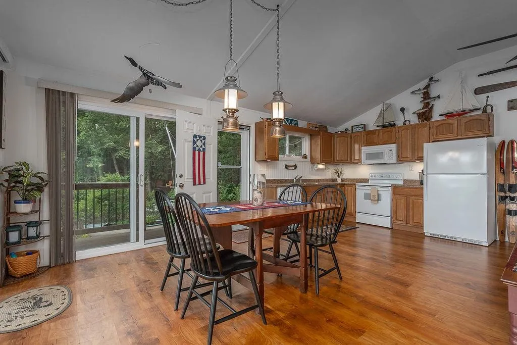 144 Beech Island Strafford NH 03884
