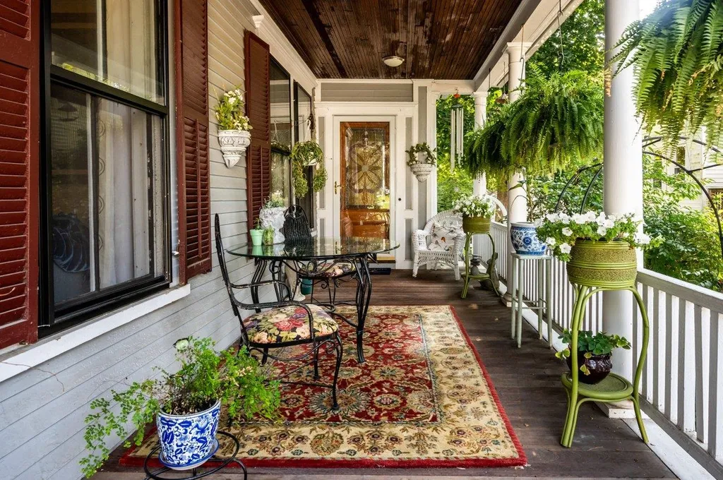 34 Cushing Street Dover NH 03820