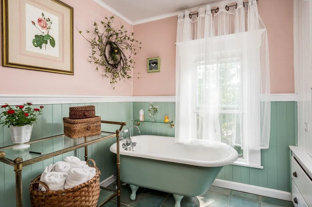 34 Cushing Street Dover NH 03820