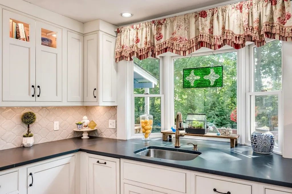 34 Cushing Street Dover NH 03820