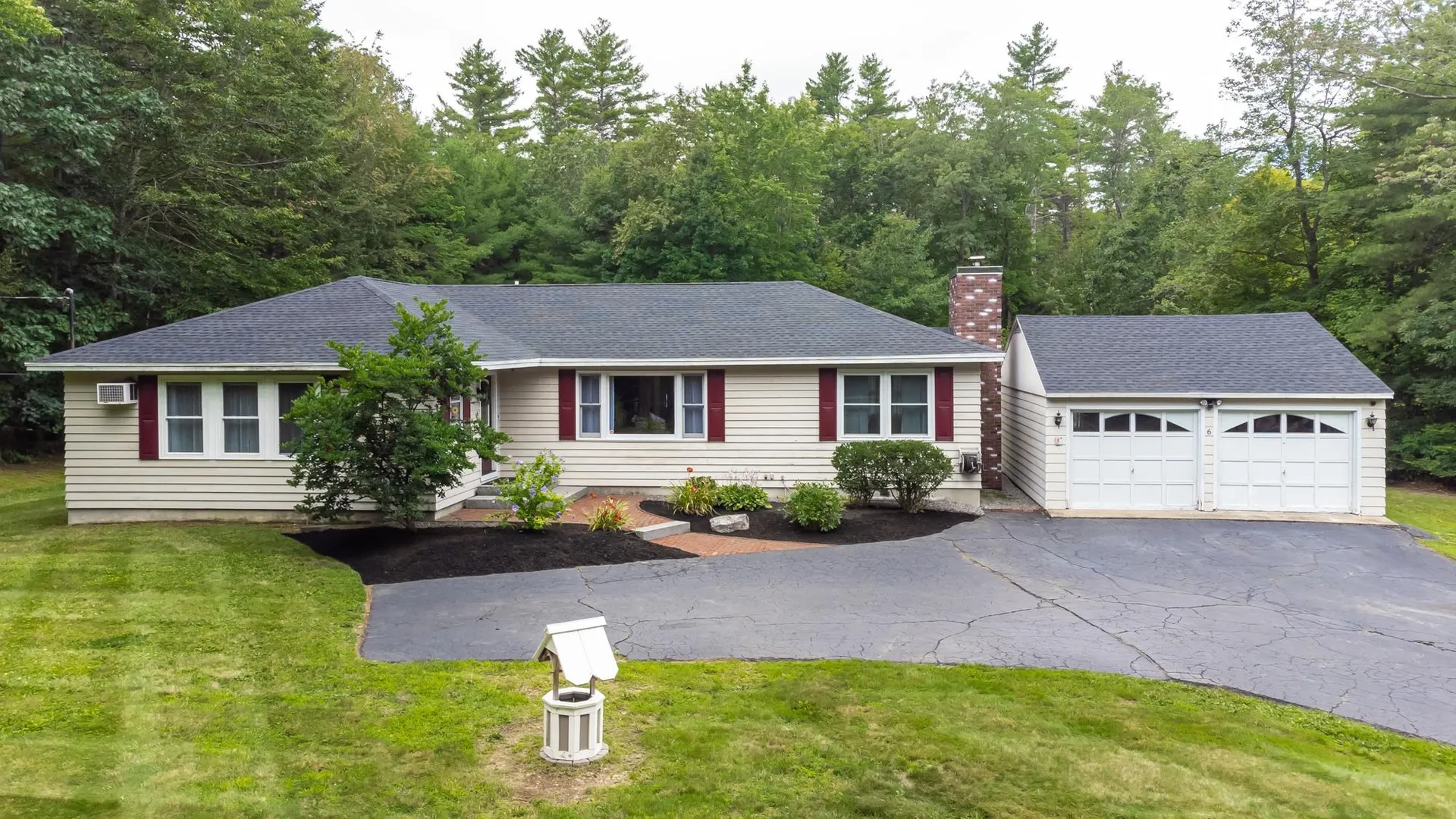 6 Allen Road Bow NH 03304