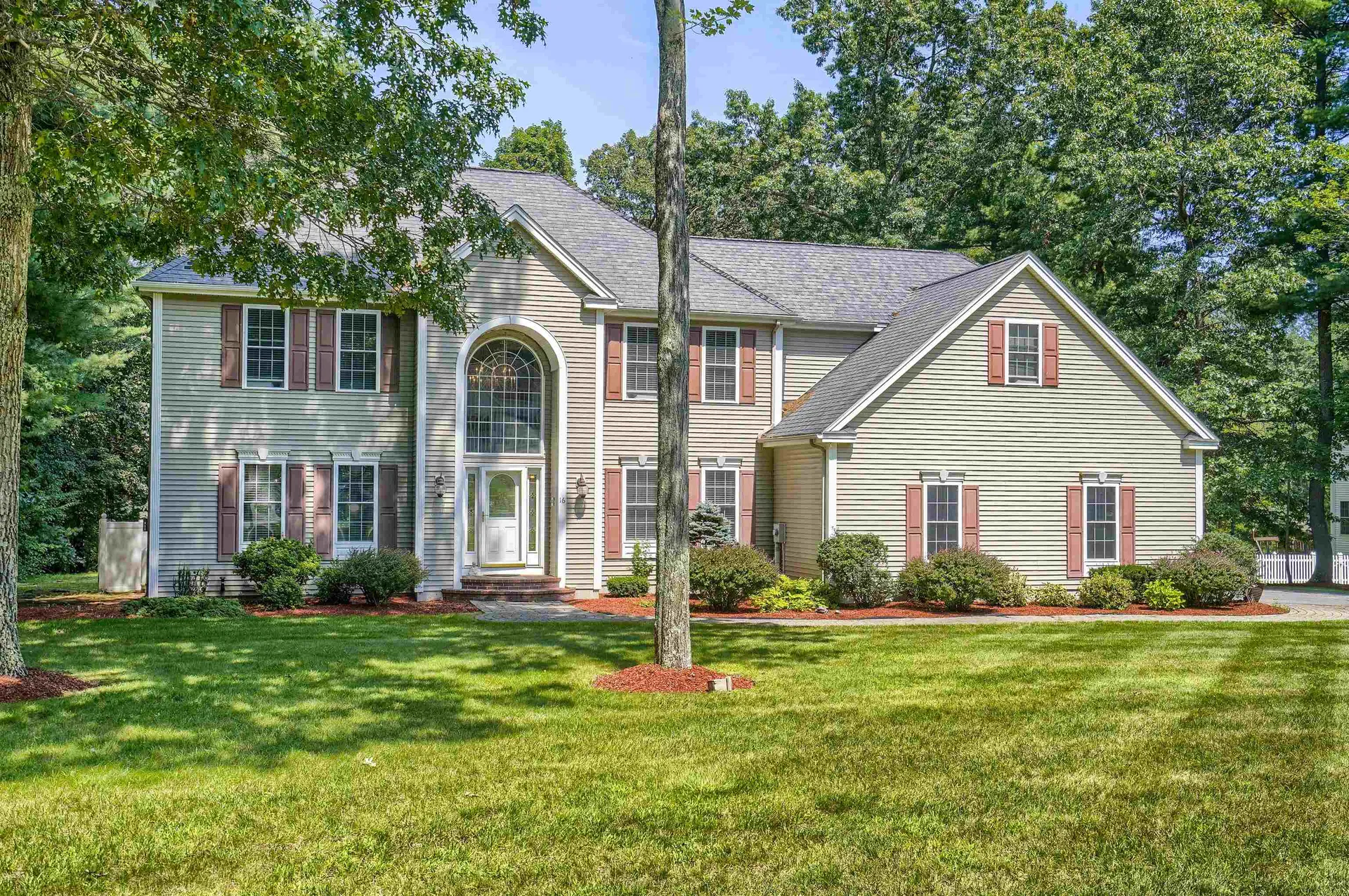 16 Kashmir Drive Salem NH 03079