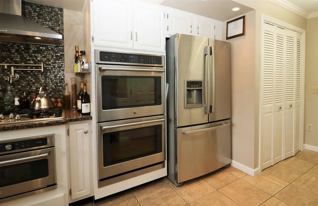 1174 Us Route 2 Randolph NH 03593