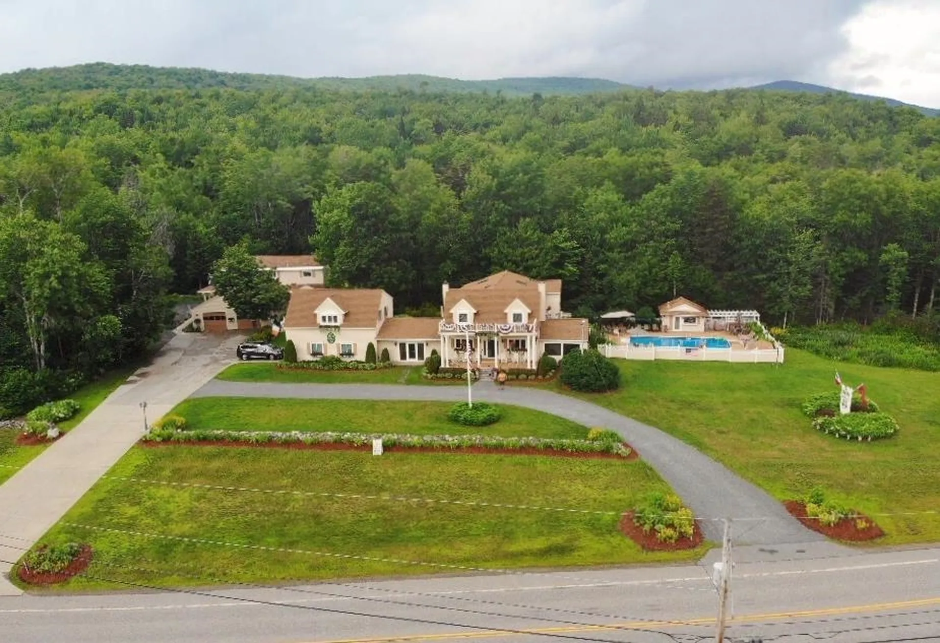 1174 Us Route 2 Randolph NH 03593