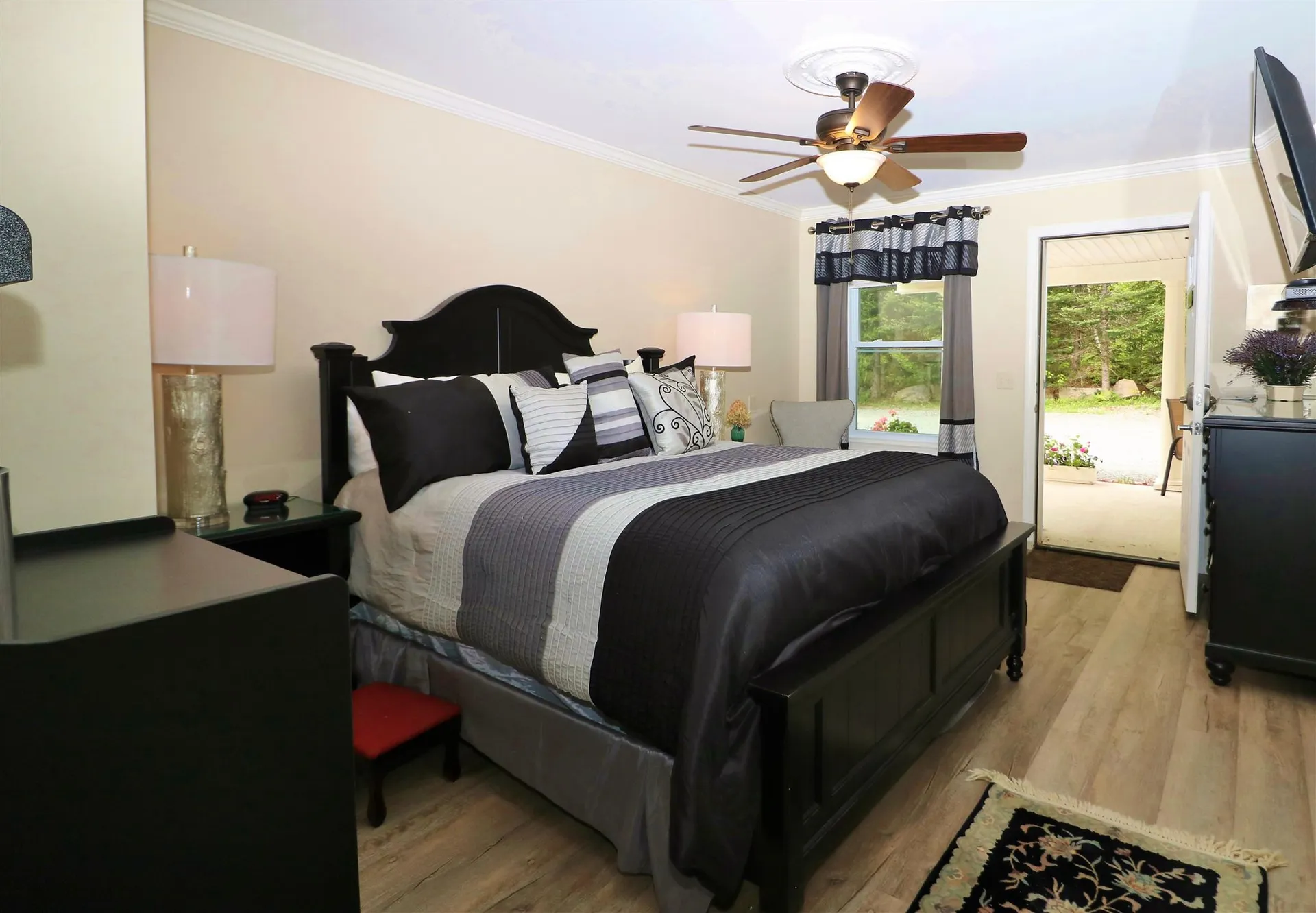 1174 Us Route 2 Randolph NH 03593