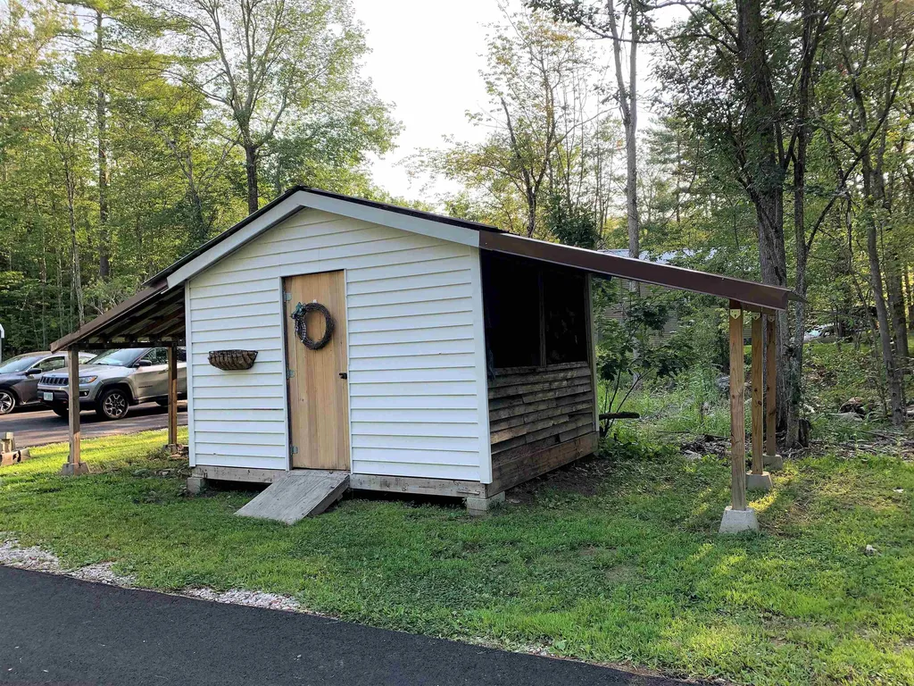 35 Hunter Lane Barrington NH 03825