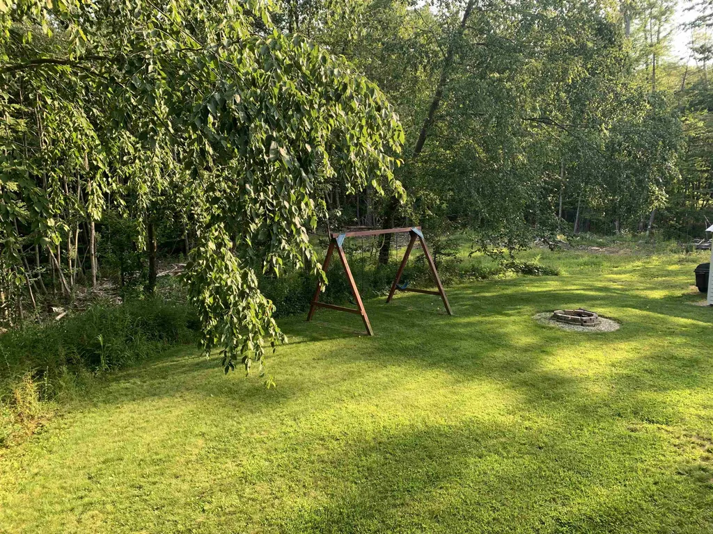 35 Hunter Lane Barrington NH 03825