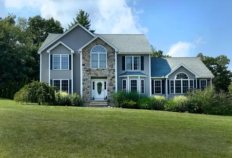 35 Jackman Ridge Road Windham NH 03087