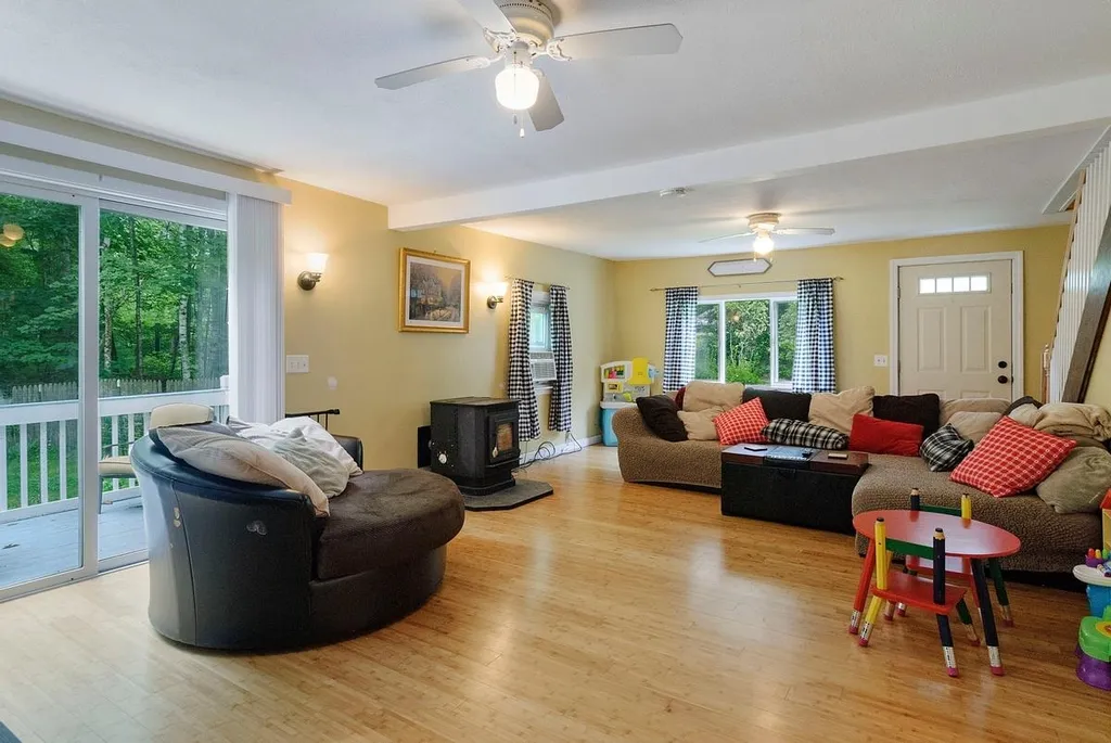 260 Old Bay Road New Durham NH 03855