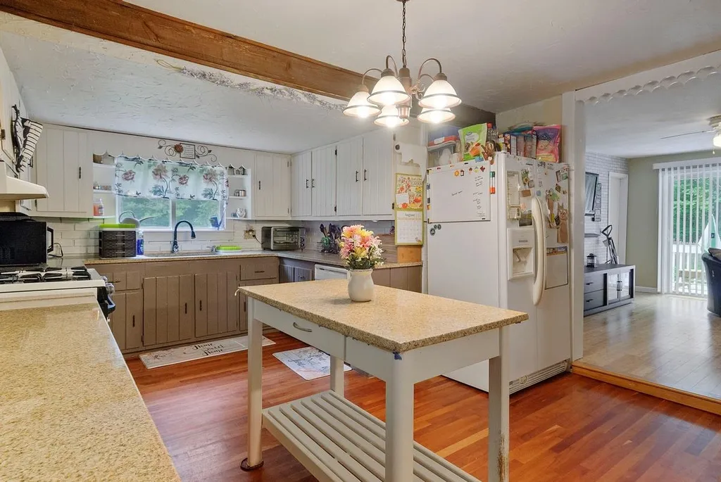 260 Old Bay Road New Durham NH 03855