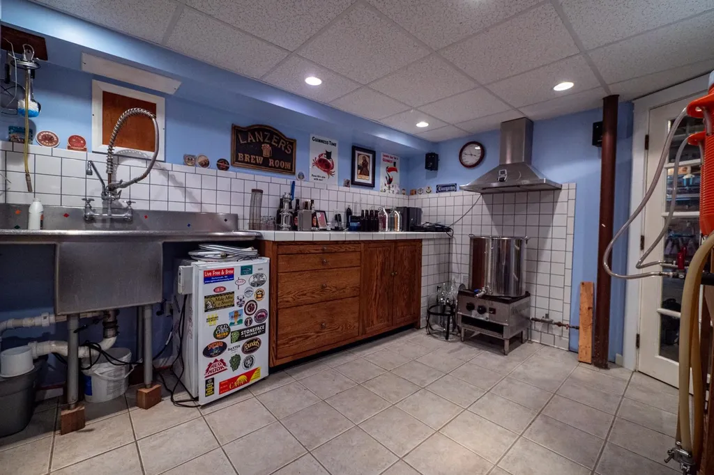 19 Sandy Brook Drive Durham NH 03824