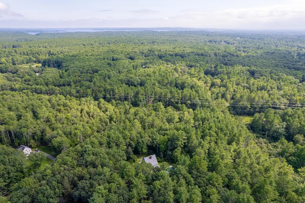19 Sandy Brook Drive Durham NH 03824