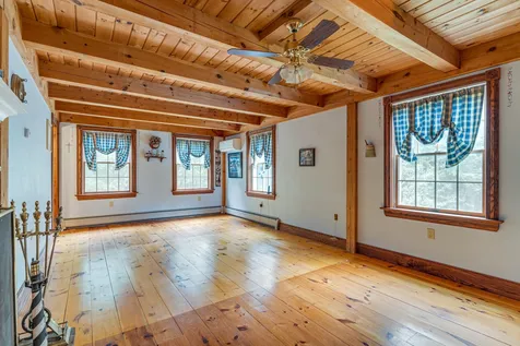 19 Sandy Brook Drive Durham NH 03824