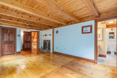 19 Sandy Brook Drive Durham NH 03824