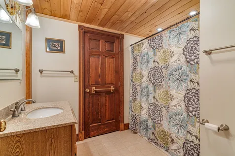 19 Sandy Brook Drive Durham NH 03824