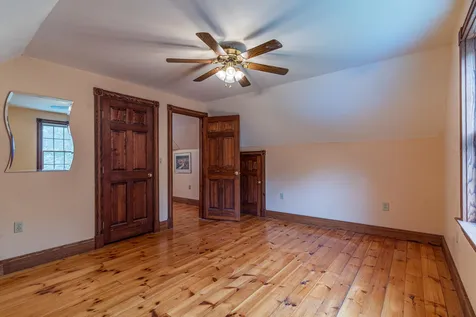 19 Sandy Brook Drive Durham NH 03824