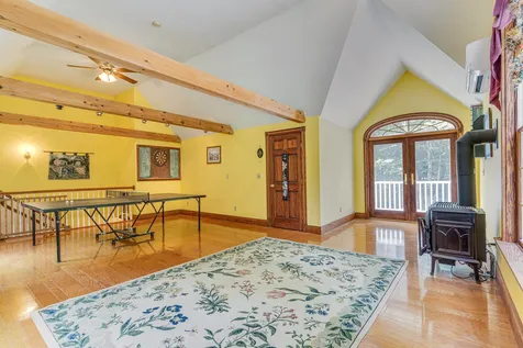 19 Sandy Brook Drive Durham NH 03824