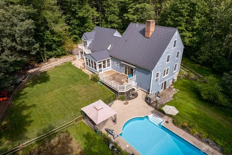 19 Sandy Brook Drive Durham NH 03824