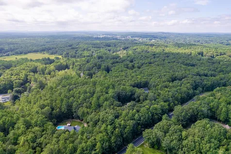 19 Sandy Brook Drive Durham NH 03824