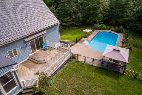 19 Sandy Brook Drive Durham NH 03824