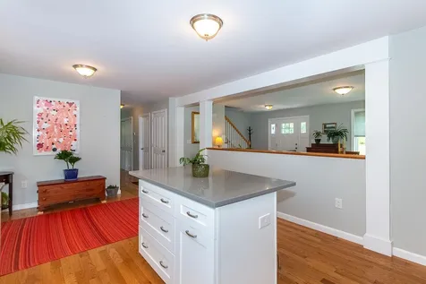 77 Oak Hill Road Barrington NH 03825