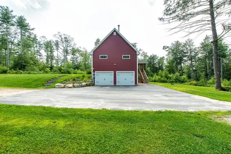 77 Oak Hill Road Barrington NH 03825