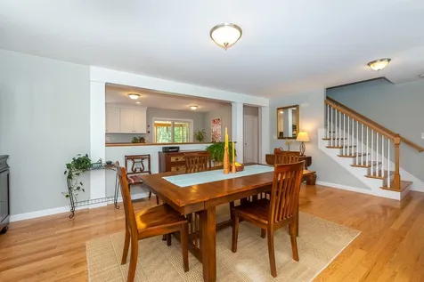 77 Oak Hill Road Barrington NH 03825