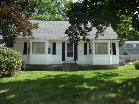 83 Mayflower Drive Manchester NH 03104