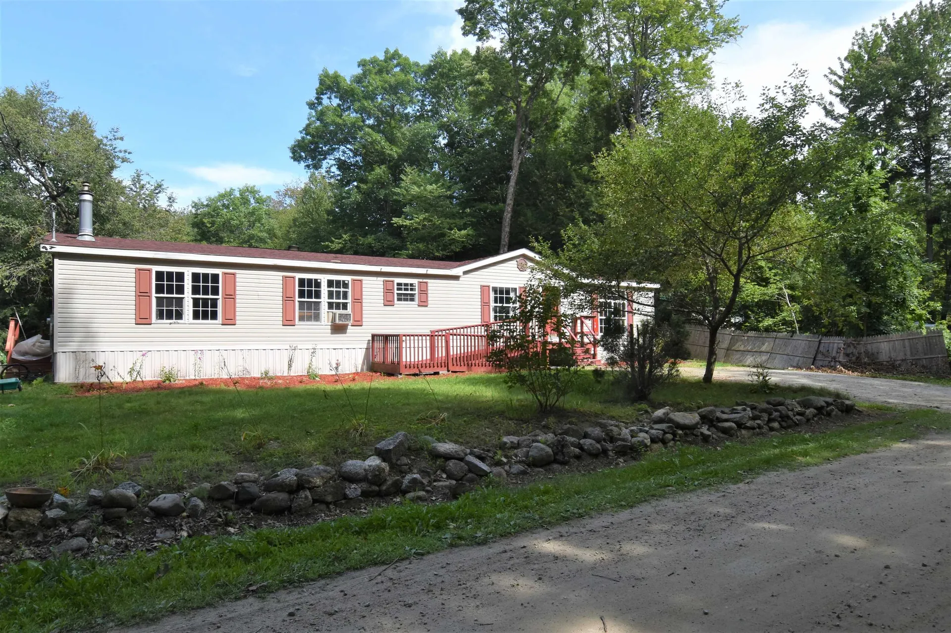 18 Red Fox Crossing Hillsborough NH 03244