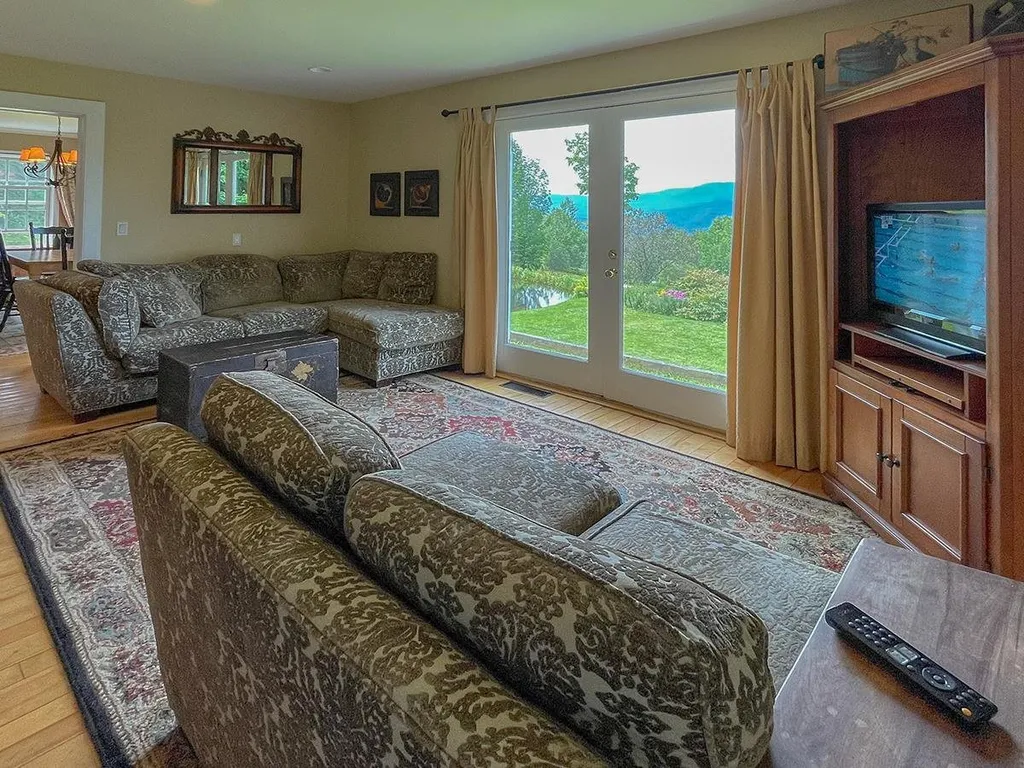 85 Burnt Mountain Road Warren VT 05674