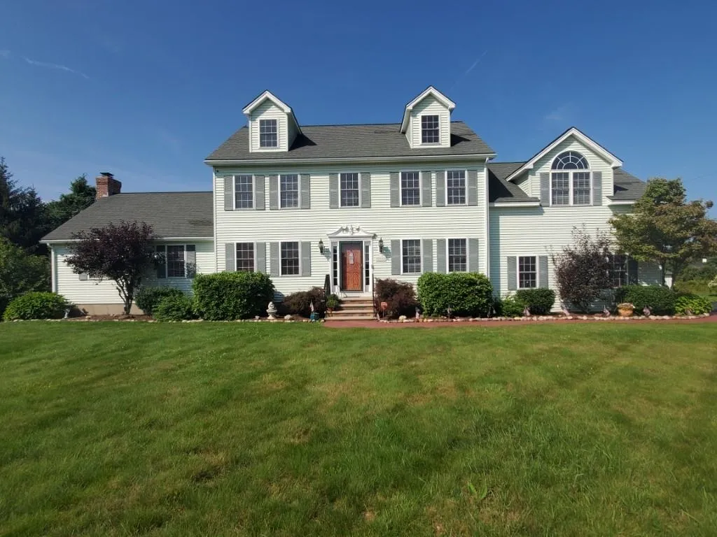 22 Gallant Drive Brentwood NH 03833