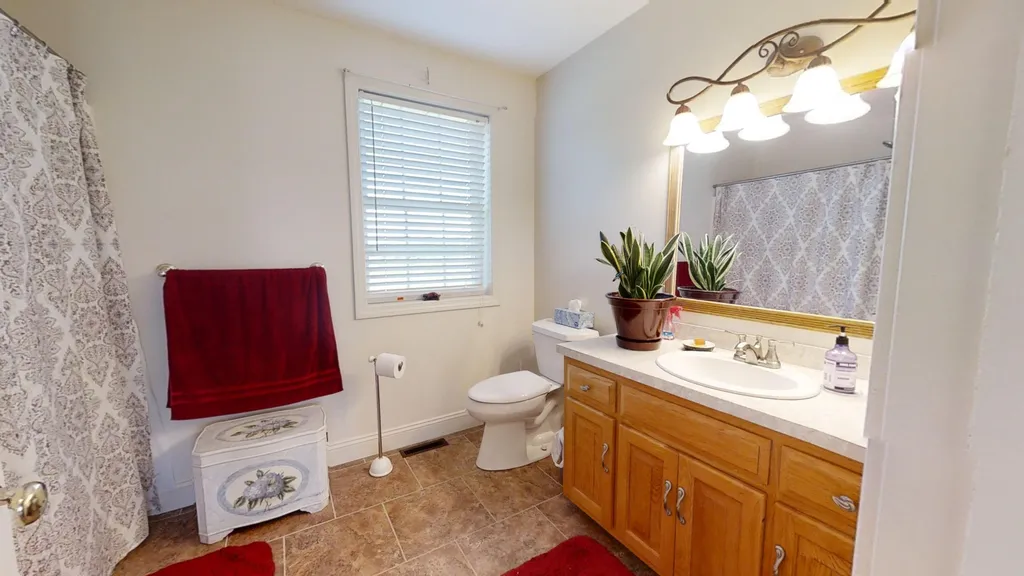 22 Gallant Drive Brentwood NH 03833