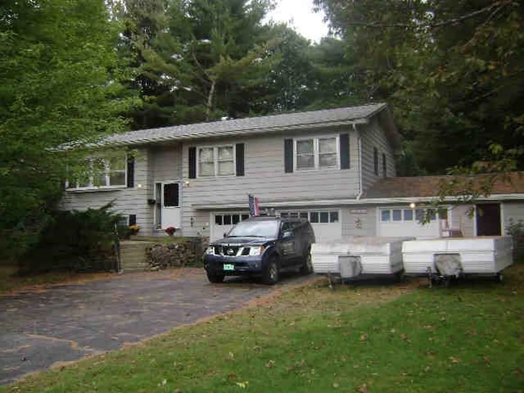 775 Creek Farm Road Colchester VT 05446