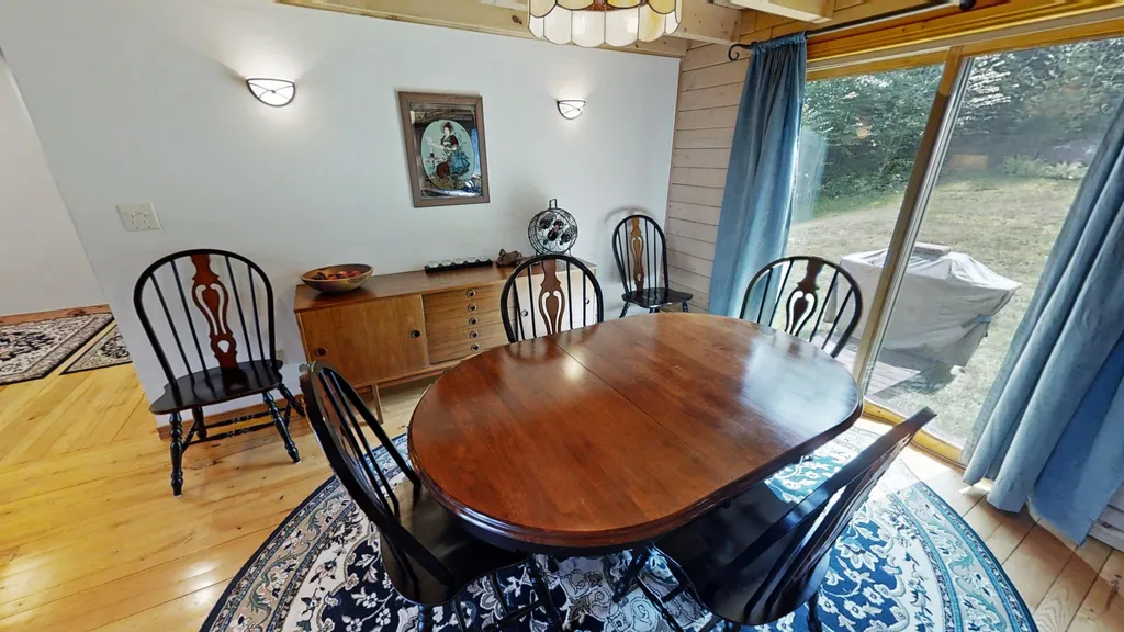 70 Stinson Road Plymouth NH 03264