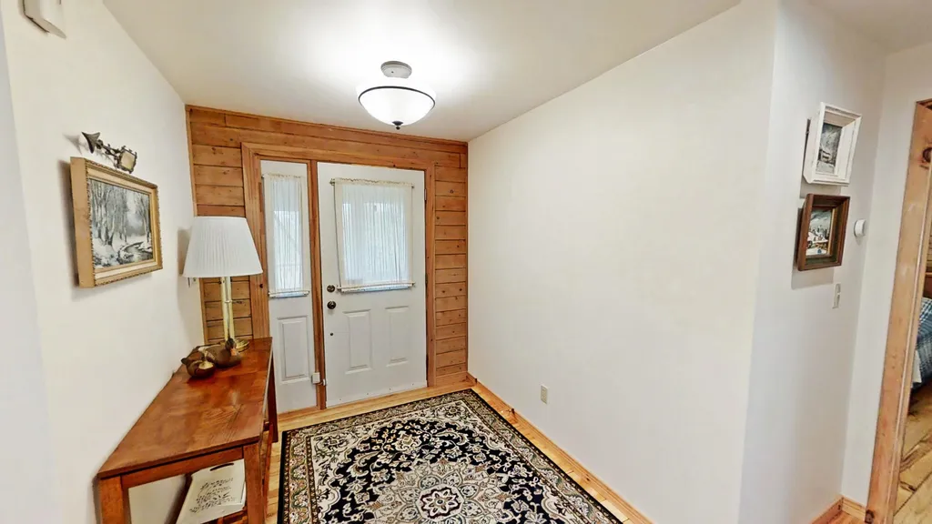70 Stinson Road Plymouth NH 03264