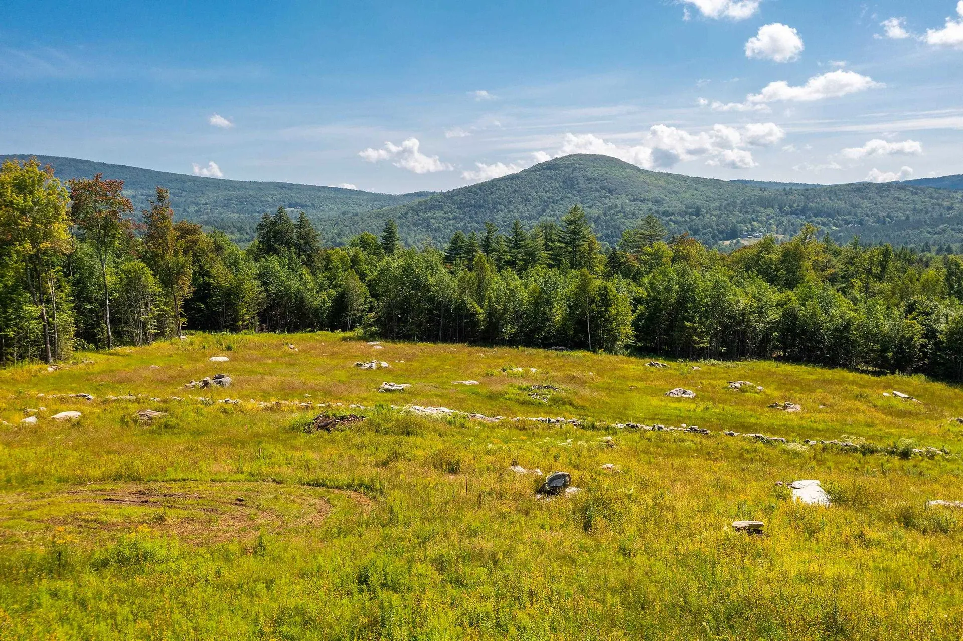 30 Hobart Road Londonderry VT 05148