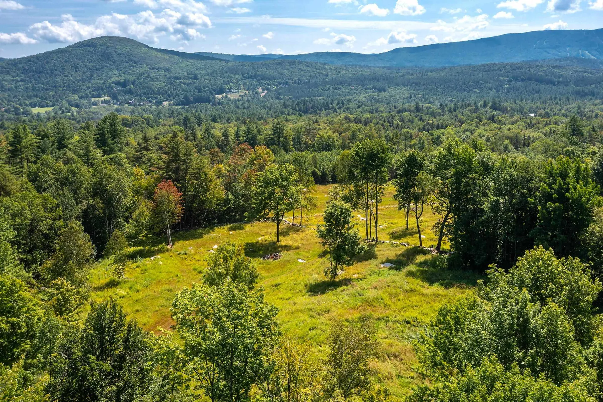 30 Hobart Road Londonderry VT 05148