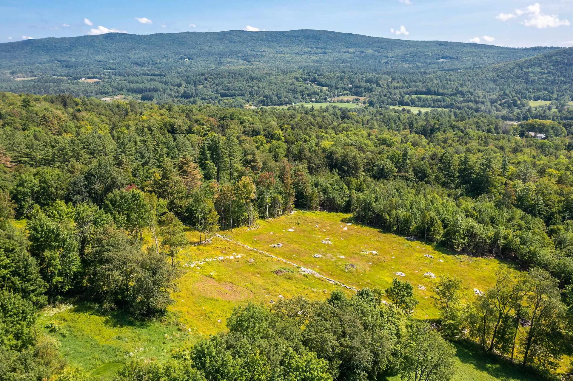 30 Hobart Road Londonderry VT 05148