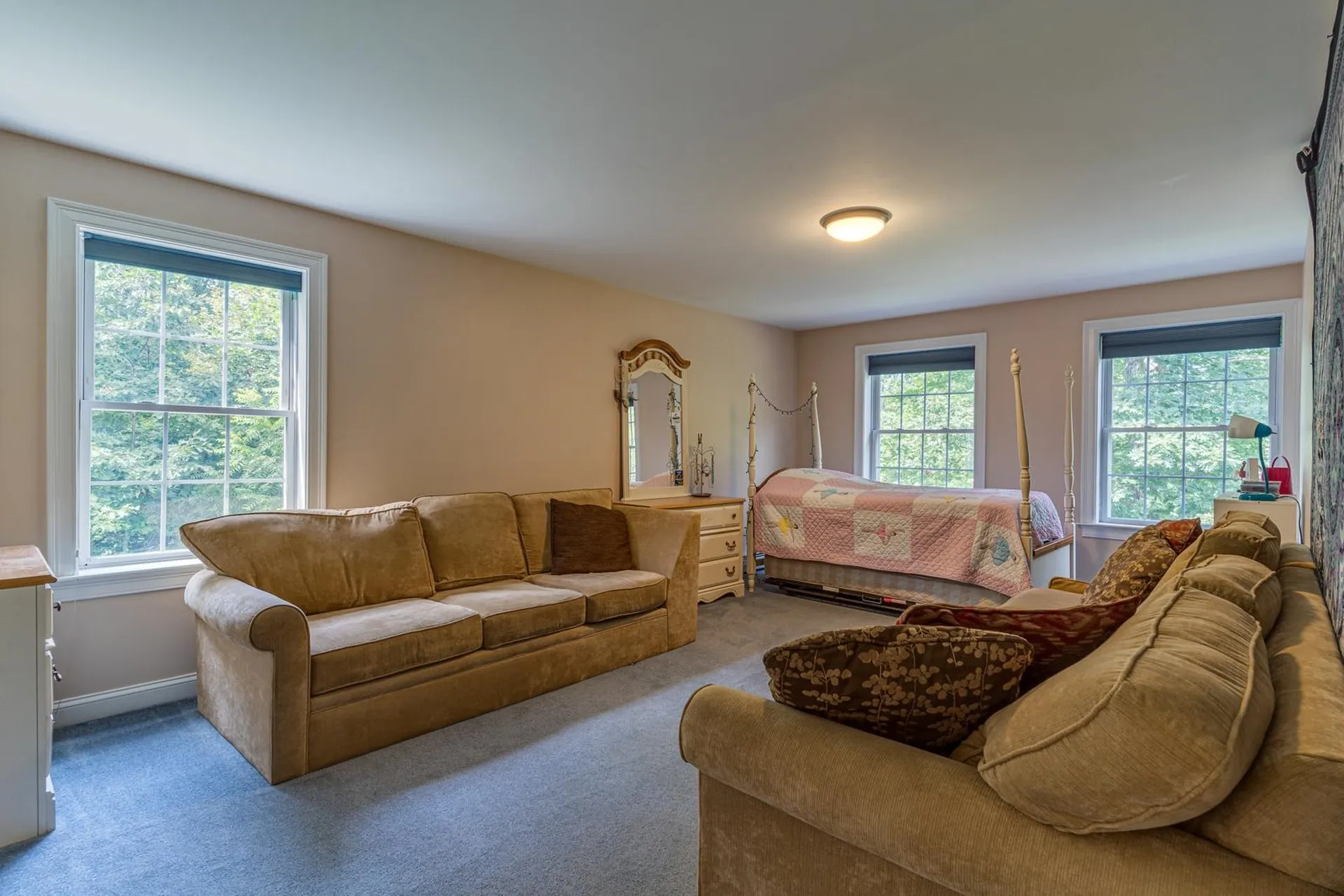 5 Nancy Lane Dover NH 03820