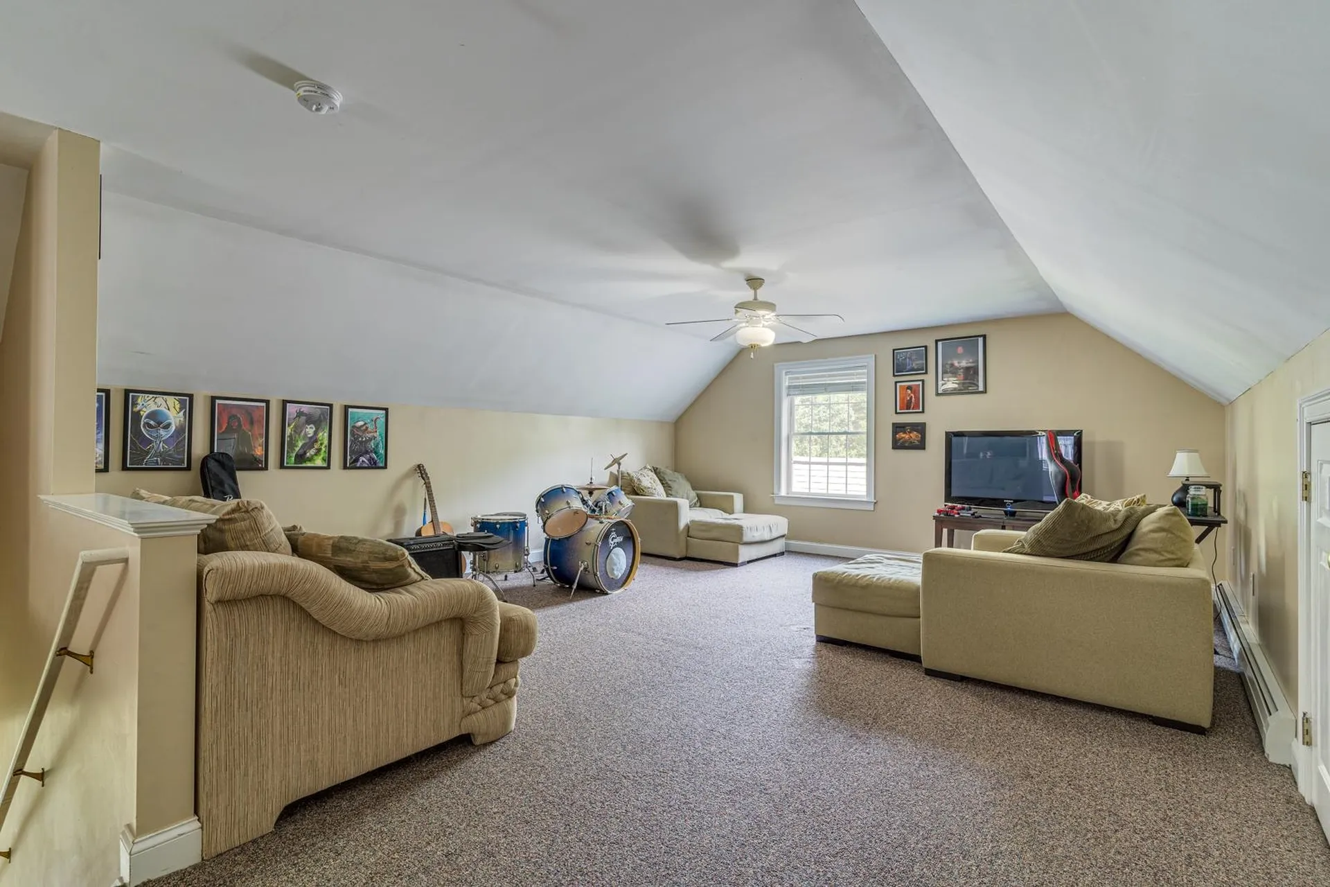 5 Nancy Lane Dover NH 03820