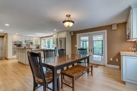 5 Nancy Lane Dover NH 03820
