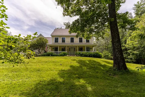 5 Nancy Lane Dover NH 03820