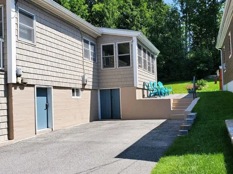 634 Howland Street Berlin NH 03570