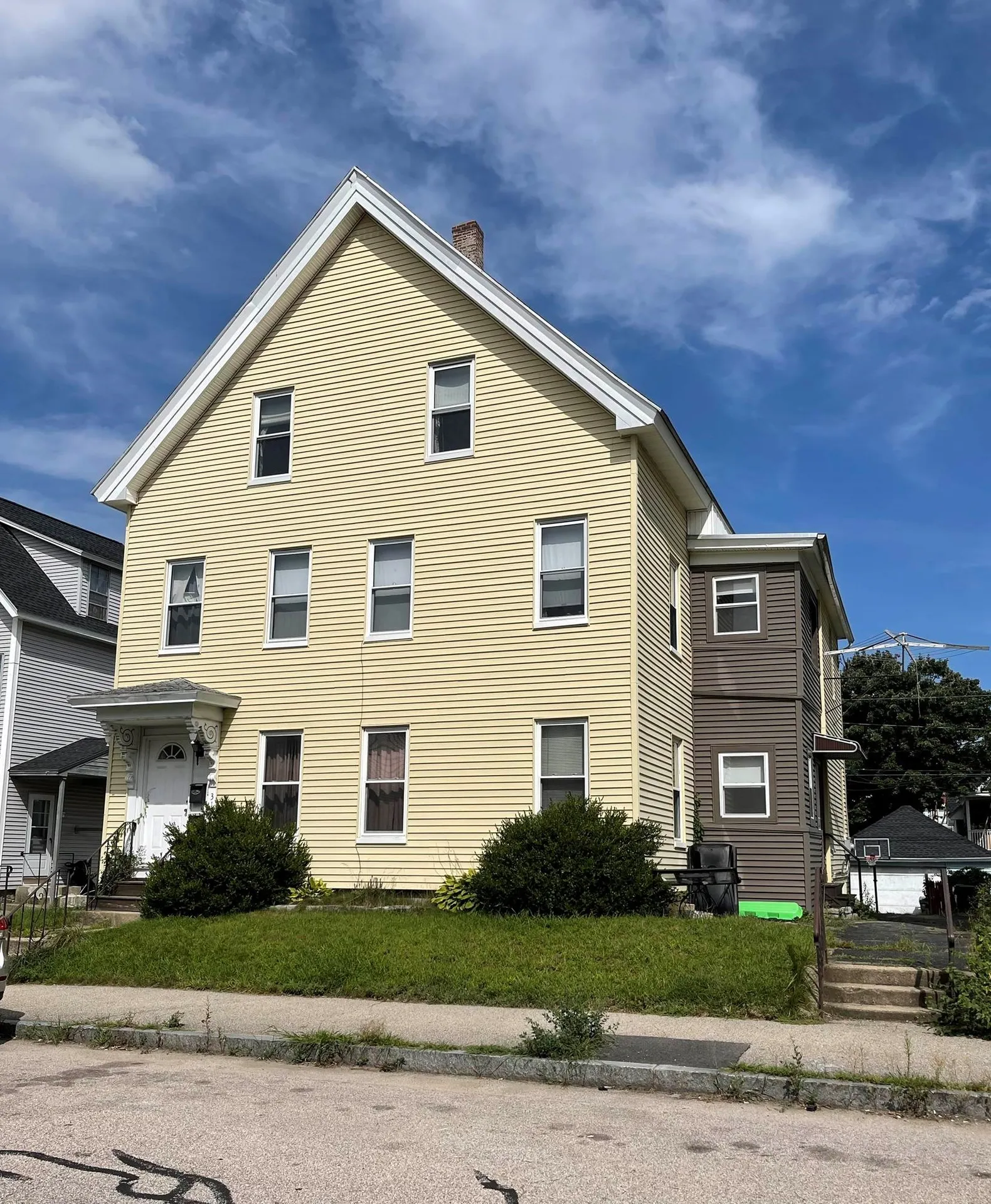 317 Dubuque Street Manchester NH 03102