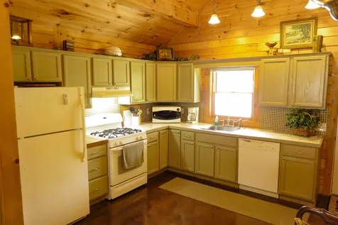 1961 Main Street Cavendish VT 05142