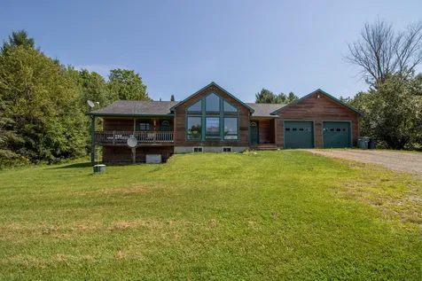 5139 Creek Road Albany VT 05855-8821