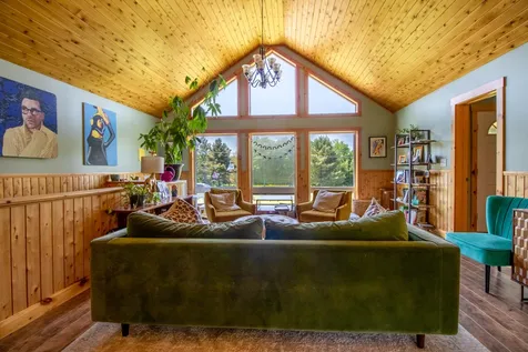 5139 Creek Road Albany VT 05855-8821