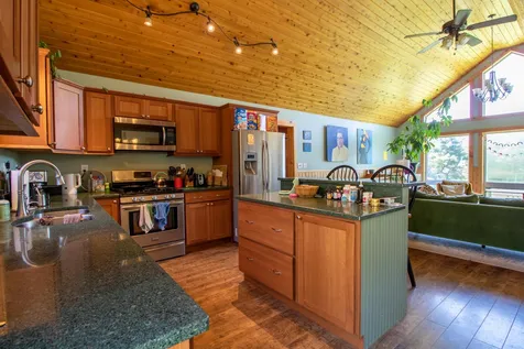 5139 Creek Road Albany VT 05855-8821