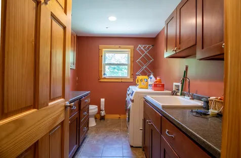5139 Creek Road Albany VT 05855-8821