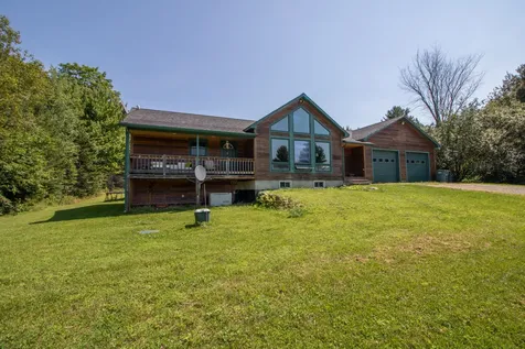 5139 Creek Road Albany VT 05855-8821